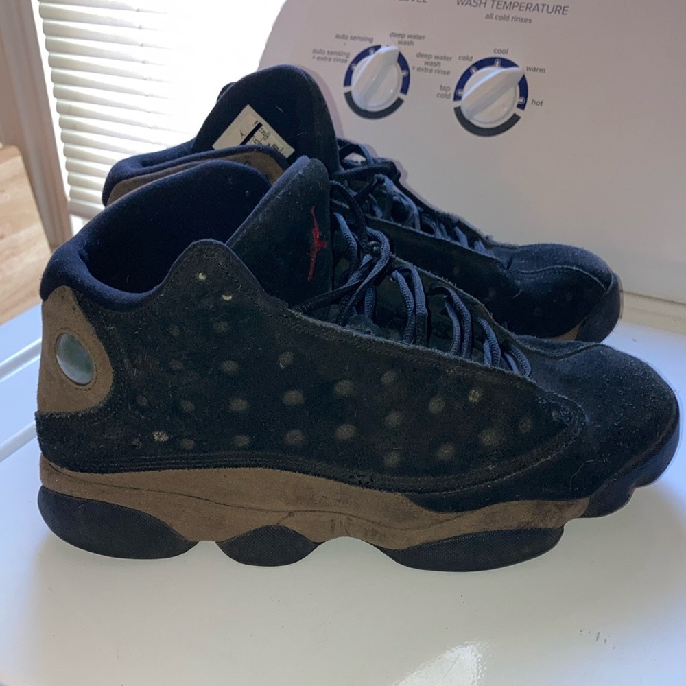 Men’s size 11 Jordan shoes